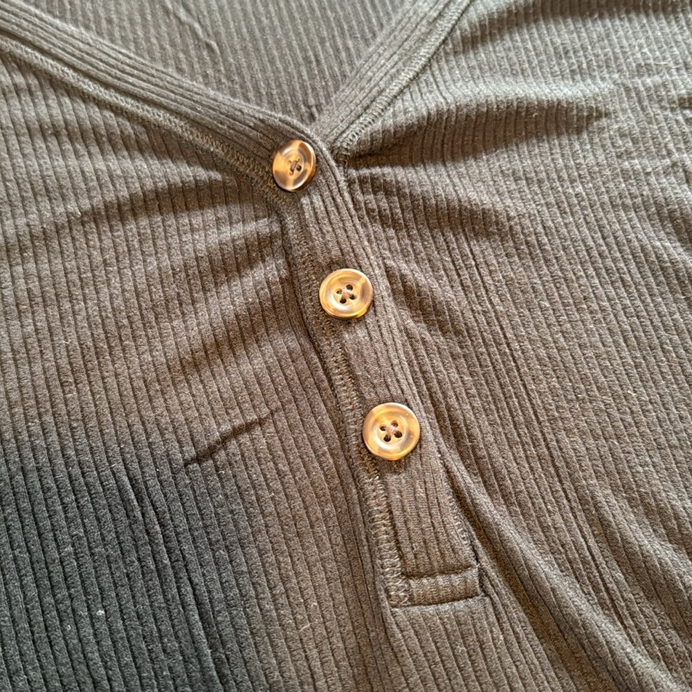Isabel Maternity Ribbed Tee Bundle - Picture 3 of 4